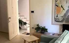 Διαμέρισμα Σε Ανακαινισμένο Αρχοντικό 19Ου Αιώνα, Κέντρο Μύρινας